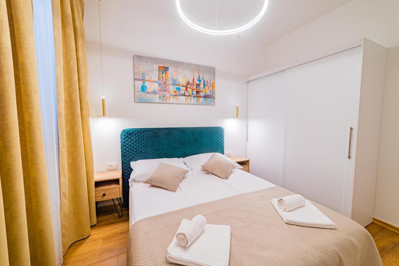 Apartman Lena Centar Бол Екстер'єр фото